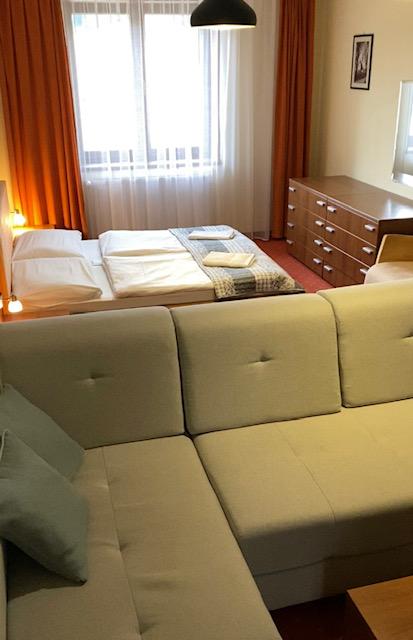 Apartman 115 